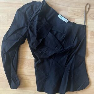 ZARA BLACK ONE SHOULDER TOP